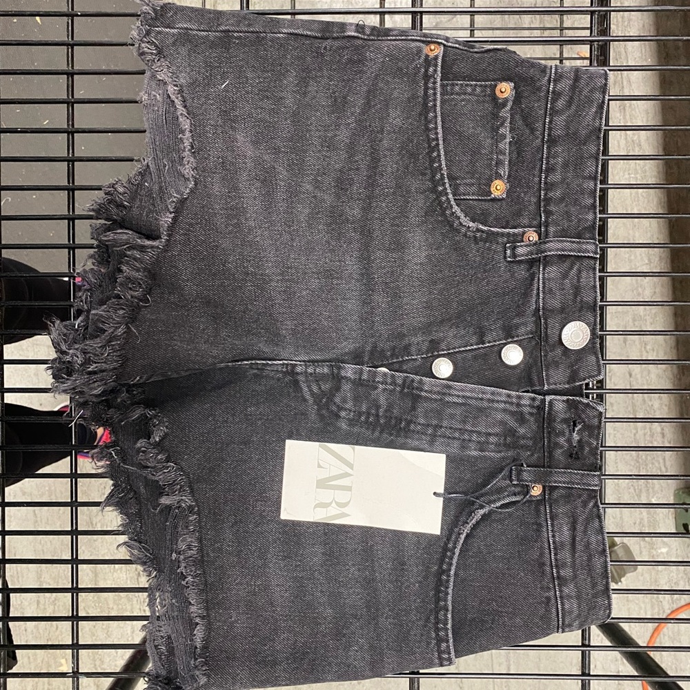 Black denim shorts from Zara. Brand new and never worn. Size 4.